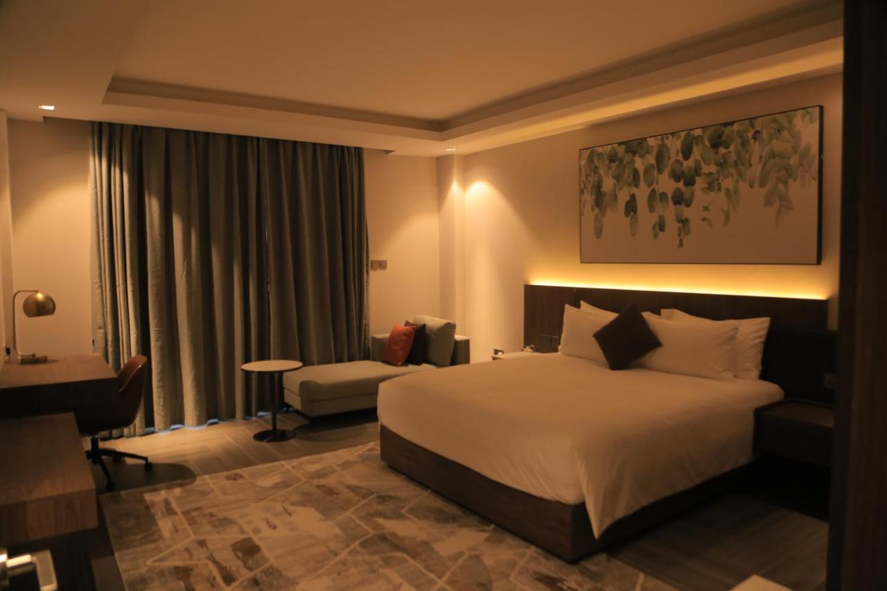 Zara Garden Hotel And Apartments Кампала Экстерьер фото